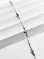 Pulseira em aço inoxidável com pedras coloridas